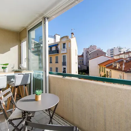Upstays Petit Juas 44m Apartment *