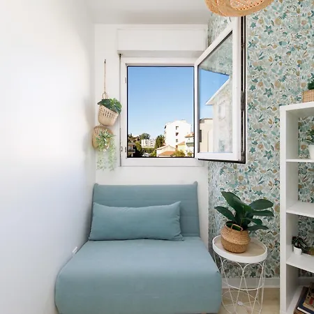 Upstays Petit Juas 44m Apartment